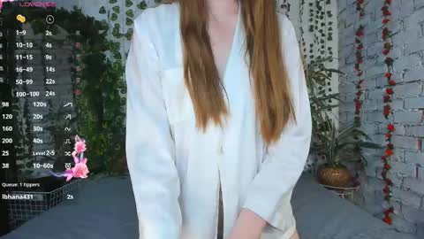 Luna online show from 02/24/25, 12:37