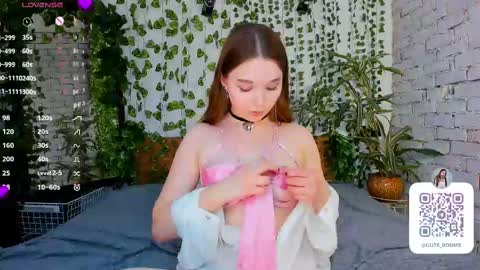 Luna online show from 03/11/25, 09:13