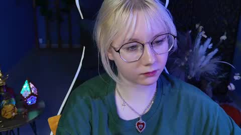 nancymartinez online show from 02/15/25, 07:17
