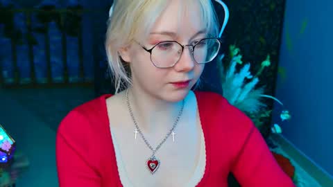 nancymartinez online show from 02/19/25, 05:16