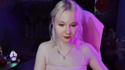 nancymartinez online show from 02/25/25, 07:14