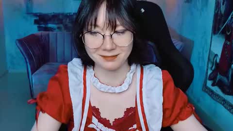 nancymartinez online show from 10/11/25, 05:17