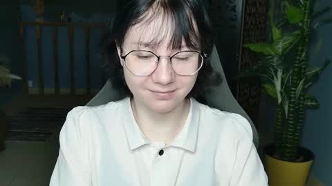 nancymartinez online show from 11/03/25, 09:10