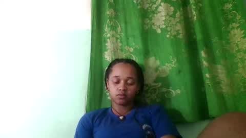 Snapshot of nandrianina416143 chatting on 05/14/26, 12:01 nandrianina416143 online show from 05/14/26, 12:01