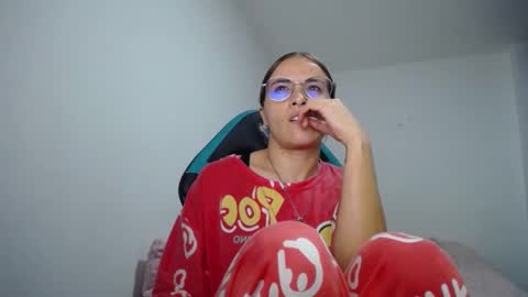 Snapshot of nanna_yoshi chatting on 01/14/25, 02:50 nanna yoshi online show from 01/14/25, 02:50