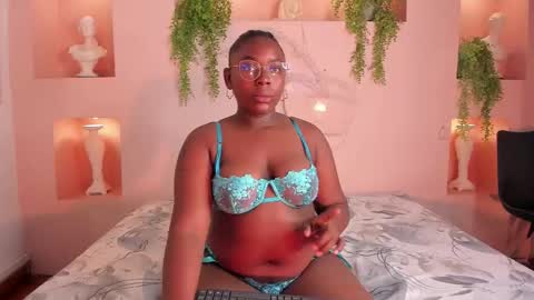 nanymoreno online show from 10/18/25, 12:28