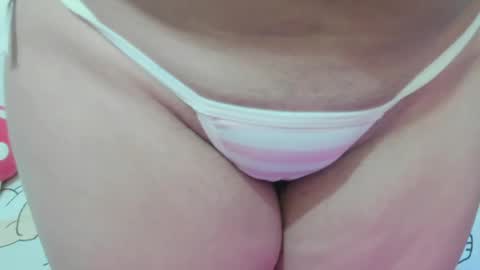 Snapshot of naoko_uwu chatting on 04/24/26, 01:30 Naoko online show from 04/24/26, 01:30