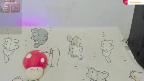Snapshot of naoko_uwu chatting on 05/25/26, 01:00 Naoko online show from 05/25/26, 01:00