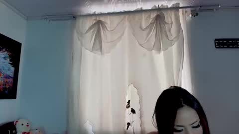 Snapshot of naomi_baby19 chatting on 02/19/26, 09:44 naomi_baby19 online show from 02/19/26, 09:44