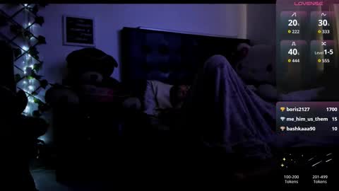 Snapshot of naomi_kobayashi chatting on 11/17/25, 04:24 naomi_kobayashi online show from 11/17/25, 04:24