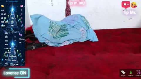 Snapshot of naomi_powel chatting on 12/16/25, 07:52 naomi_powel online show from 12/16/25, 07:52