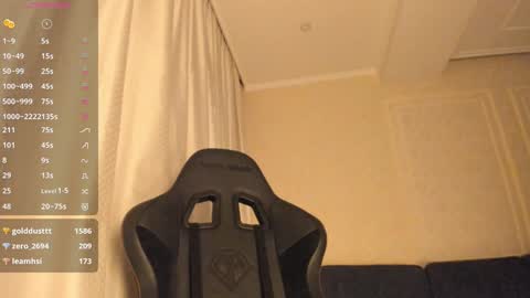 Snapshot of naomi_san chatting on 12/03/24, 01:41 Naomi online show from 12/03/24, 01:41