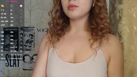 Snapshot of naomibarhydt chatting on 03/06/26, 08:33 Naomi online show from 03/06/26, 08:33