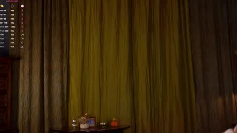 Snapshot of naomibry chatting on 12/17/25, 01:11 Angel online show from 12/17/25, 01:11