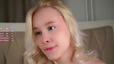 Snapshot of naomibry chatting on 02/09/26, 02:21 Angel online show from 02/09/26, 02:21