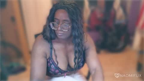 Naomi online show from 01/28/25, 07:00