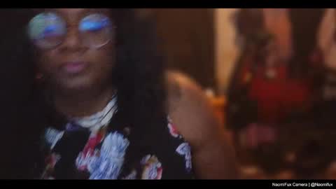 Naomi online show from 09/11/25, 08:47