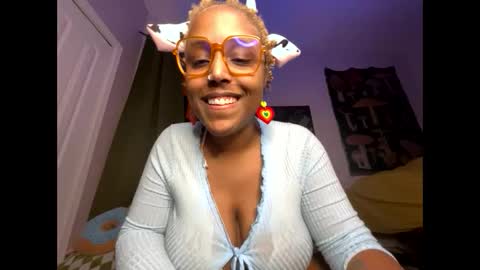 Snapshot of naomigiirl6 chatting on 01/06/25, 12:13 Naomigiirl6 online show from 01/06/25, 12:13