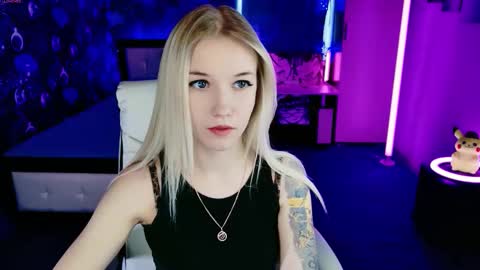 Snapshot of naomihita chatting on 02/22/26, 10:03 naomihita online show from 02/22/26, 10:03