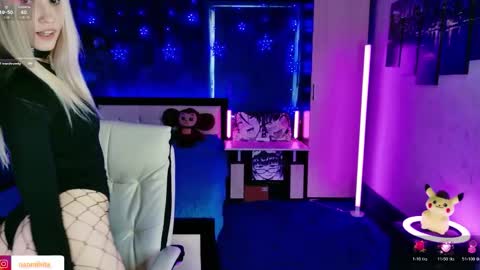 Snapshot of naomihita chatting on 03/11/26, 12:22 naomihita online show from 03/11/26, 12:22