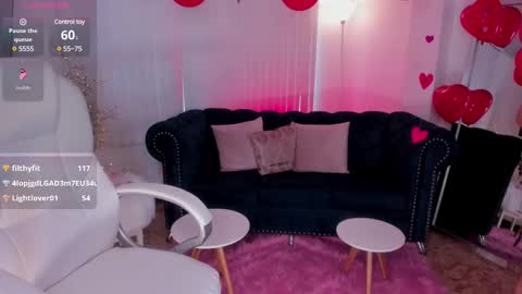 Naomi Campbell online show from 02/15/25, 01:38