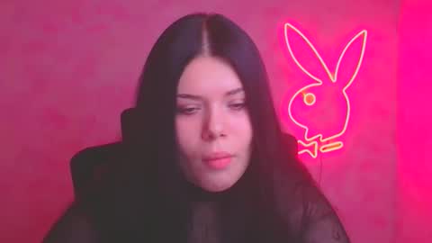 Naomi online show from 11/19/25, 06:24