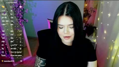 Naomi online show from 05/09/26, 06:40