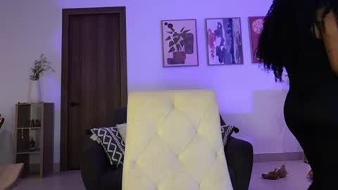 Naomi     online show from 06/13/26, 02:53