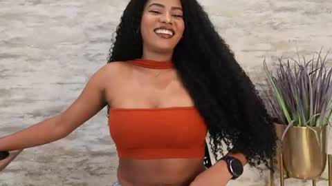 Naomi     online show from 07/18/26, 05:11