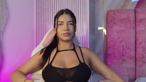 Snapshot of naomy_gomez_ chatting on 05/10/26, 11:59 Naomy online show from 05/10/26, 11:59