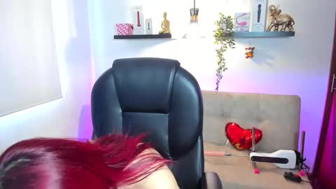 naomy online show from 05/09/26, 08:36