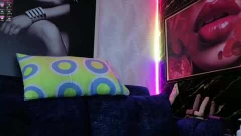 Naomy Cole online show from 10/29/25, 12:24