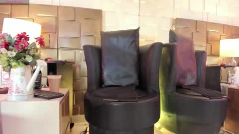 Snapshot of naomyrivera chatting on 02/23/26, 12:13 nao online show from 02/23/26, 12:13