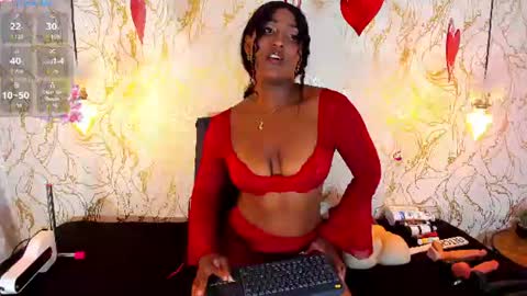 Naomy online show from 06/16/26, 08:33