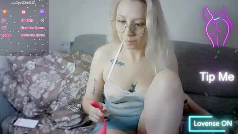 Snapshot of naozuqace chatting on 01/12/26, 11:48 NaozuQAce online show from 01/12/26, 11:48