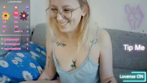 Snapshot of naozuqace chatting on 03/16/26, 12:20 NaozuQAce online show from 03/16/26, 12:20