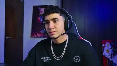 sebastian online show from 11/10/25, 01:48