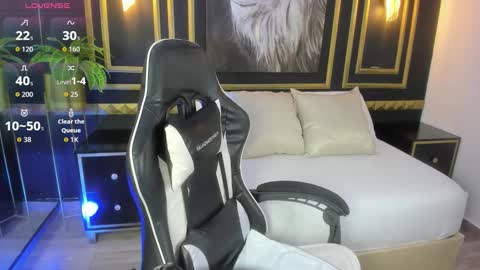 N A R E online show from 10/18/25, 07:58