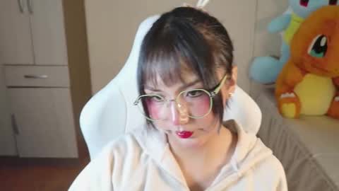 Snapshot of naree_masaki chatting on 03/02/26, 10:44 Naree online show from 03/02/26, 10:44