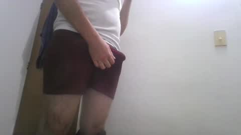 Snapshot of narosan93 chatting on 03/22/26, 03:54 narosan93 online show from 03/22/26, 03:54