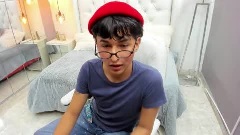 Snapshot of nash_kai11 chatting on 10/16/25, 12:00 NASH KAI online show from 10/16/25, 12:00