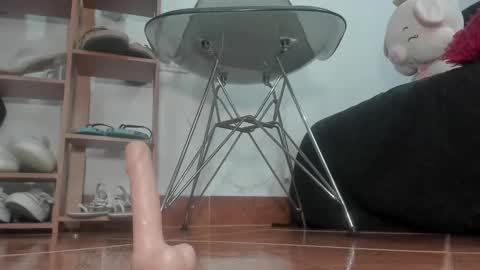 Snapshot of nasha__brown chatting on 02/10/25, 01:14 Nasha online show from 02/10/25, 01:14