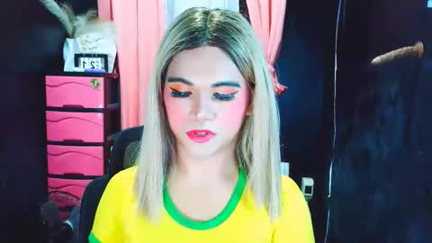 Snapshot of nashdiam chatting on 02/21/26, 11:55 nashdiam online show from 02/21/26, 11:55