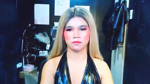 Snapshot of nashdiam chatting on 03/05/26, 04:19 nashdiam online show from 03/05/26, 04:19