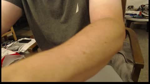 Snapshot of nassauliman chatting on 11/24/25, 12:43 nassauliman online show from 11/24/25, 12:43