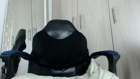 Snapshot of nassh_18 chatting on 04/16/26, 01:39 nassh_18 online show from 04/16/26, 01:39