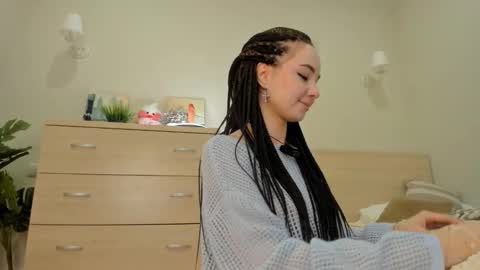 Snapshot of nasslady chatting on 11/11/25, 04:23 Nassy online show from 11/11/25, 04:23