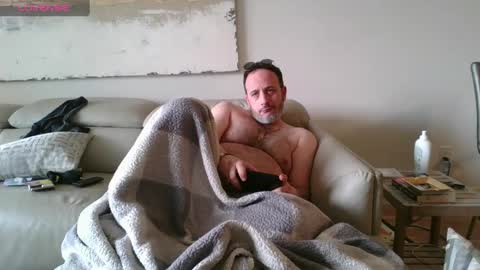 Snapshot of nassobout chatting on 02/02/25, 03:07 nassobout online show from 02/02/25, 03:07
