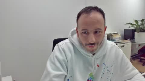 Snapshot of nassobout chatting on 02/21/25, 12:49 nassobout online show from 02/21/25, 12:49