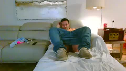 Snapshot of nassobout chatting on 02/04/26, 01:00 nassobout online show from 02/04/26, 01:00